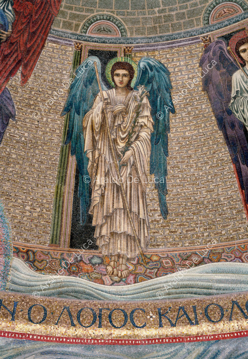 L'Arcangelo Gabriele e il giglio dell'Annunciazione - particolare del mosaico absidale