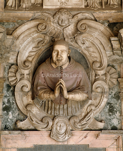 Tumba del cardenal Paolo Sfondrati. Detalle