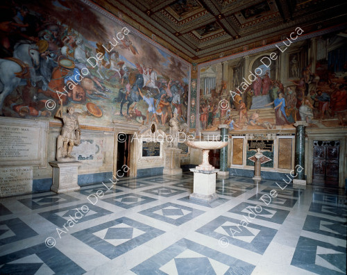 View of the hall. Victory of Lake Regillus and Justice of Brutus