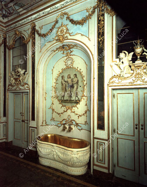 Bath of Maria Carolina