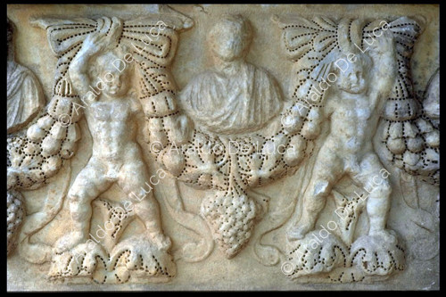Frieze with putti and festoons