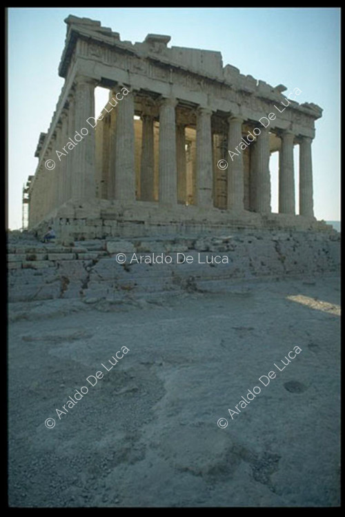 La fachada oeste del Partenón
