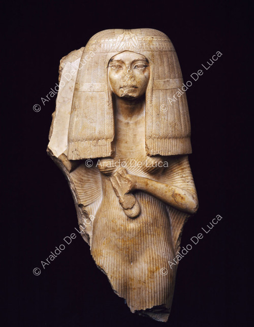 Parte superior de la estatua de la esposa de Nakhtmin