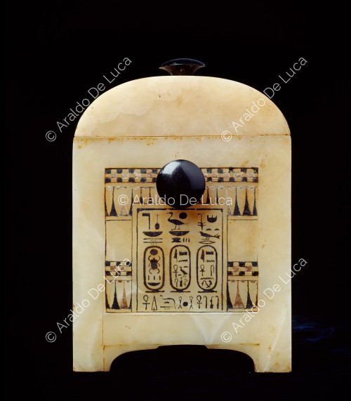 Cofanetto in alabastro (calcite) dipinto dalla tomba di Tutankhamon