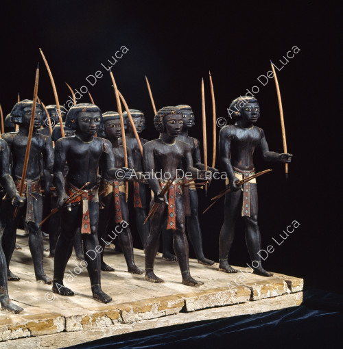 Truppe von nubischen Bogenschützen