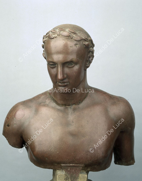 Red marble bust