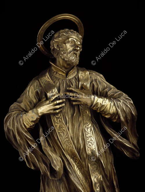 Vergoldete Skulptur eines Heiligen