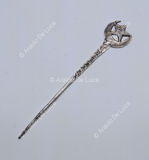 Ago crinale decorato con stella e mezzaluna
