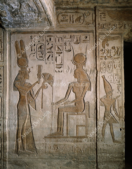 Néfertari et Hathor