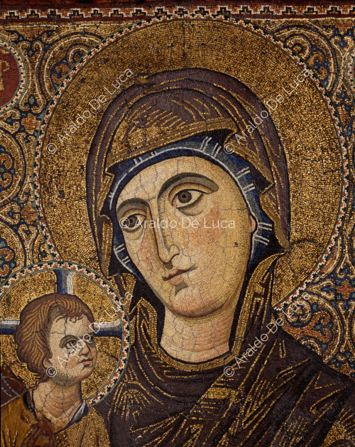 Mosaico con la Virgen y el Niño. Detalle de los rostros