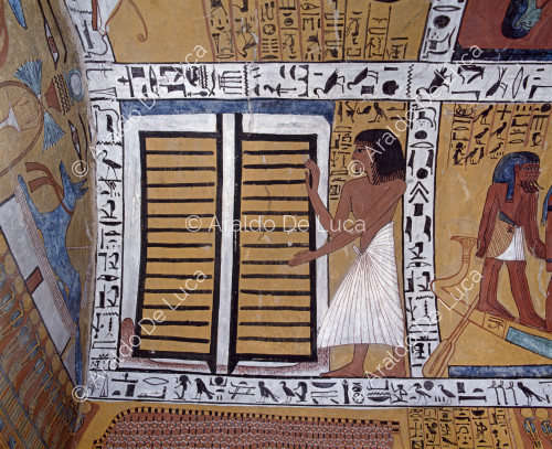 Detalle de Sennedjem en el acto de abrir las puertas de Occidente, el mundo del Más Allá y reino de Osiris.