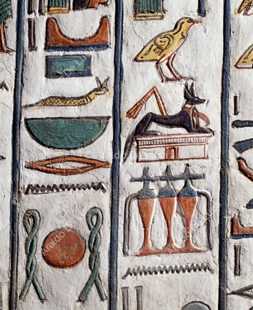 Détail des textes de la tombe de Néfertari