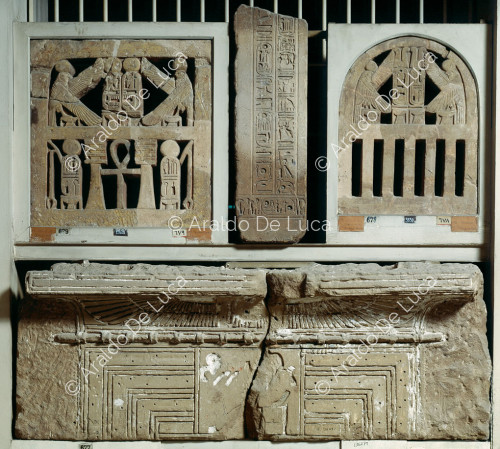 Fragment eines ornamentalen Details aus dem Palast von Ramses III.