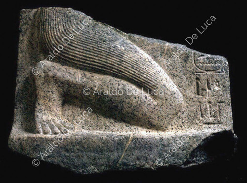 Frammento di statuetta del faraone Ramesse II