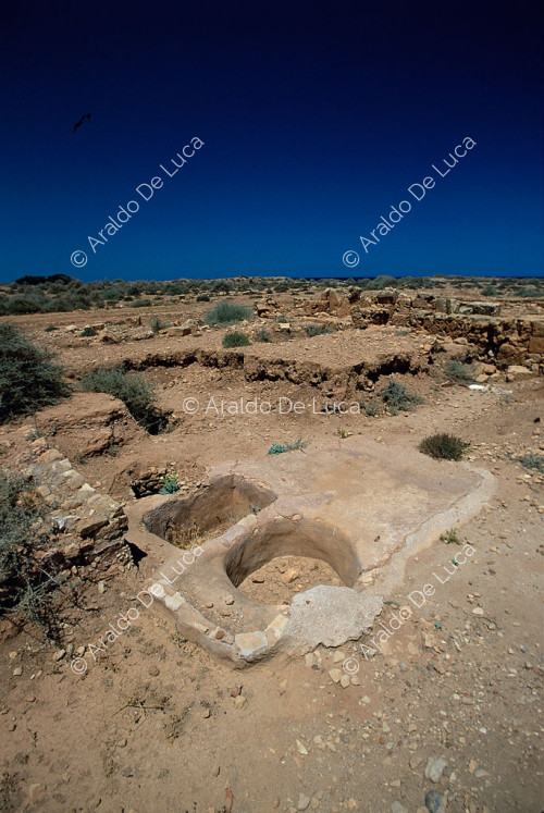 Fattoria romana vasca per la decantazione dell'argilla