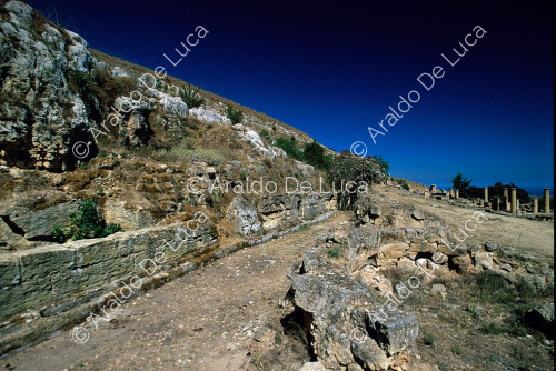 Terraza superior del Santuario de Apolo