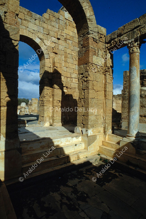 Piscina centrale del tepidarium 