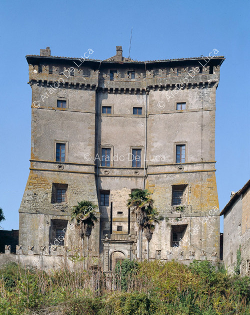 Schloss Ruspoli. Südliche Ansicht