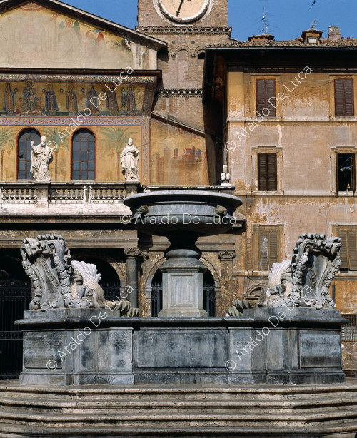 Fuente de la Piazza Santa Maria in Trastevere