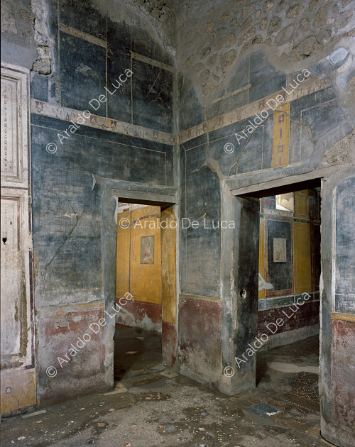 Wall decorated with frescoes in the IV Style