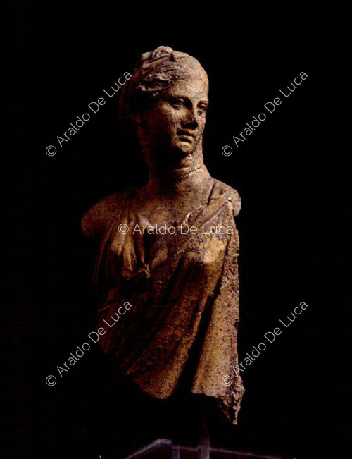 Female figure from the Scasato