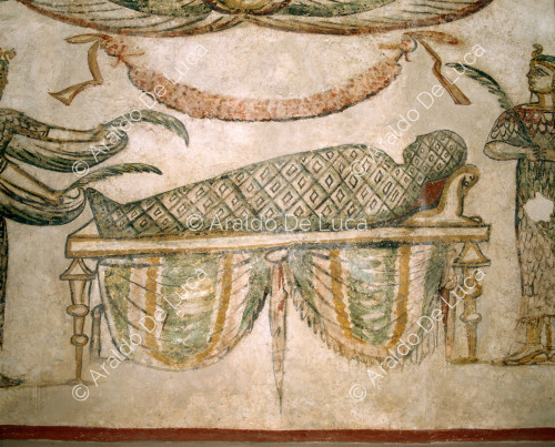 Tombe peinte de Tigrane : momie dans la niche centrale