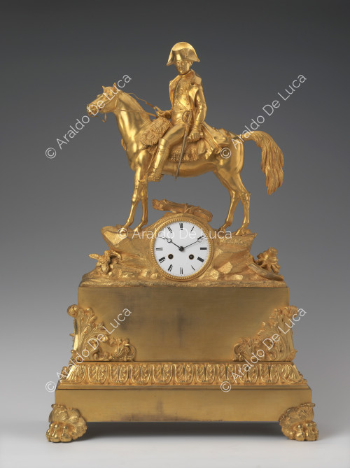 Napoleon on horseback - Table clock
